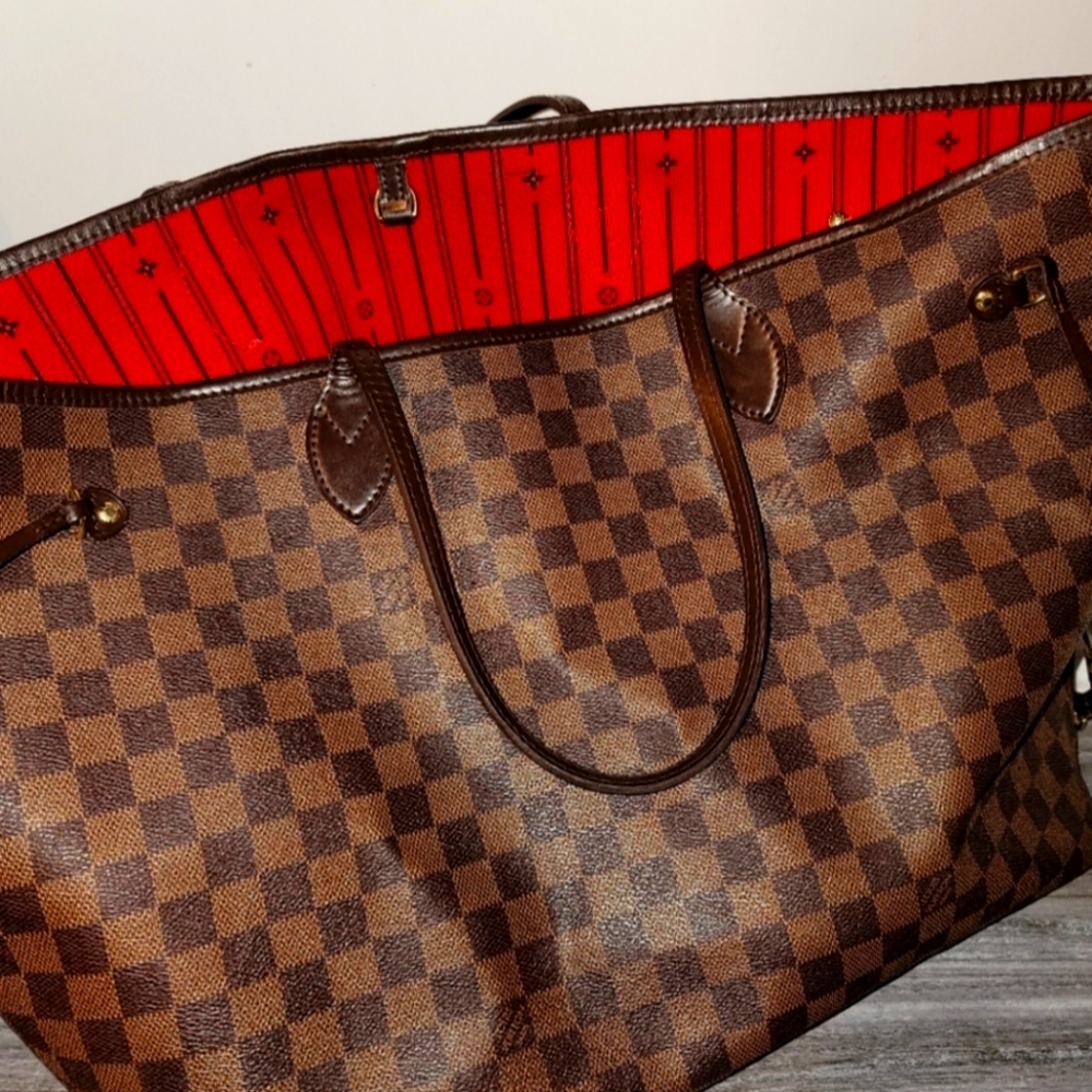 Authentic Louis Vuitton Neverfull Tote GM